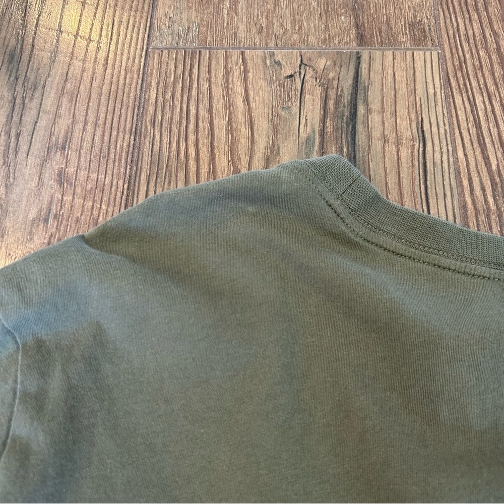 Nike Loose Fit Crop Top T-Shirt Olive Green & White Large - Picture 8 of 9